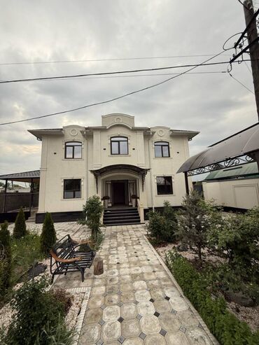 Продажа квартир: Дом, 250 м², 6 комнат, Агентство недвижимости, ПСО (под самоотделку)