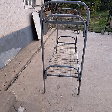 полки б у: Металлическая двухъярусная кровать (каркас) в хорошом состлянии. Одна — 2