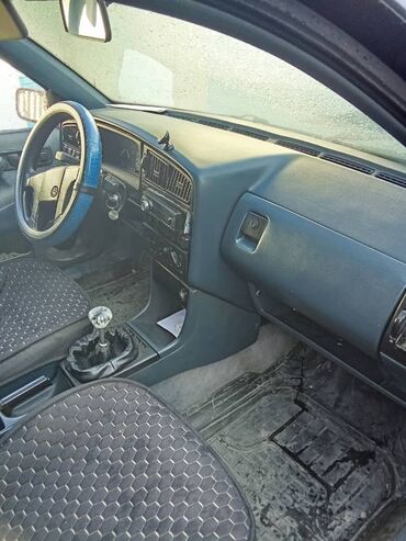 поссат б3: Volkswagen Passat: 1992 г., 1.8 л, Механика, Бензин, Седан
