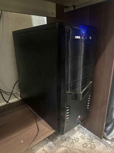 не рабочий машины: Компьютер, ядер - 4, ОЗУ 16 ГБ, Игровой, Б/у, Intel Core i5, NVIDIA GeForce GTX 1050 Ti, HDD