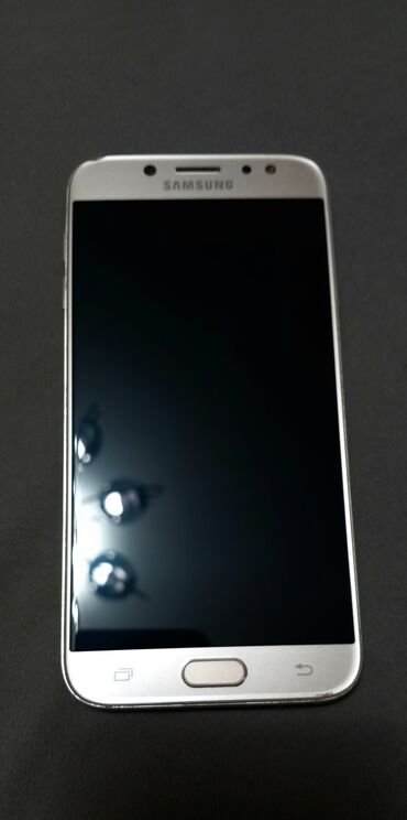 самунг: Samsung Galaxy J7 2017, Б/у, 32 ГБ, цвет - Серебристый, 2 SIM