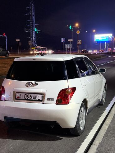 багажник тойота ист: Toyota ist: 2003 г., 1.3 л, Хэтчбэк