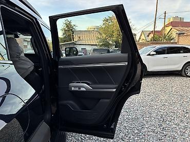 dongfeng aeolus e70: Changan : 2024 г., 1.5 л, Автомат, Гибрид, Внедорожник — 10