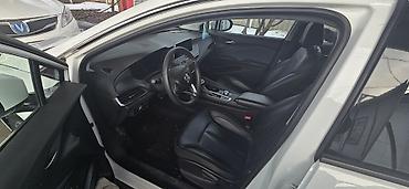 highlander platinum: Buick : 2018 г., Автомат, Электромобиль, Универсал — 5