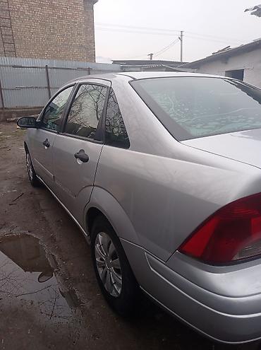 Ford: Ford Focus: 2000 г., 2 л, Автомат, Бензин, Седан — 5