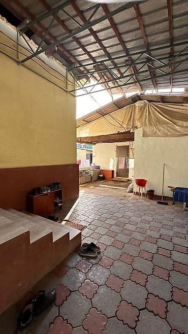 Продажа коттеджей и домов: Продаётся дом с участкок в ж/м Арча бешик ✔ Площадь — 6соток ✔ — 2