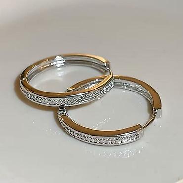 Minđuše: 800 din par — 8