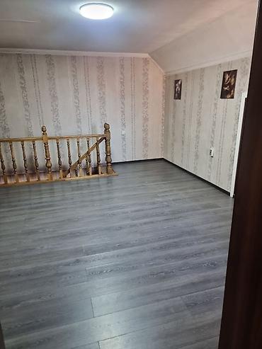 Продажа коттеджей и домов: Продаём дом 2 этажа. 2,8 сотки по документам,факт 3,5 сотки. 190м² — 10