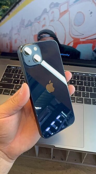 телефоны xiaomi 12: IPhone 13, Колдонулган, 256 ГБ, Көк, Коргоочу айнек, Каптама, 90 %
