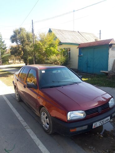 продаю манипулятор эвакуатор: Volkswagen Vento: 1992 г., 1.8 л, Механика, Бензин, Седан