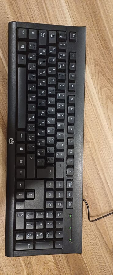 komputer notebook: Hp keyboard
pulsuz çatdırılması problemsiz təzə
klaviaturanin qutu var