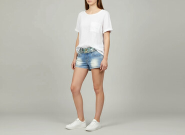 fajne krótkie spodenki: Shorts for women, size S