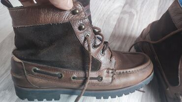 ботинки мужски: Продаю обувь Tommy Hilfiger,деми,в идеальном состоянии,носил очень