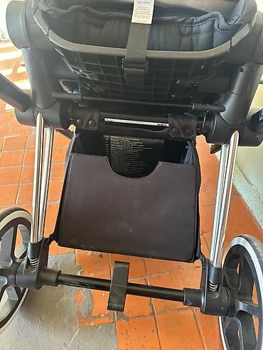 launch pad9: Коляска прогулочная Cybex Priam, цвет Black - Легендарная рама Priam — 9