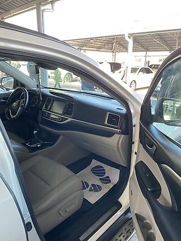 Toyota: Toyota Highlander: 2018 г., 3.5 л, Автомат, Бензин, Кроссовер — 8