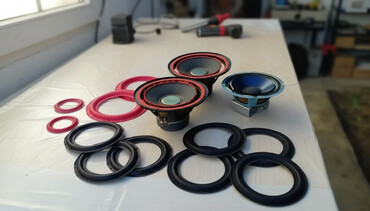 Dinamiklər və sabvuferlər: Dinamik rezinləri hər ölçüdə var 7sm-20sm qədər özüm yapışdırıram bir -da lalafo.az — 1 Dinamiklər və sabvuferlər: Dinamik rezinləri hər ölçüdə var 7sm-20sm qədər özüm yapışdırıram bir — 1