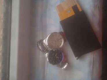 часы tag heuer: 3в1 ( 2 саат, Cardholder) сурот не качественно но сааттар жакшы абалда