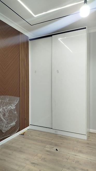 Гарнитуры для прихожей: Гарнитур для прихожей, Шкаф, Металл, цвет - Белый — 156