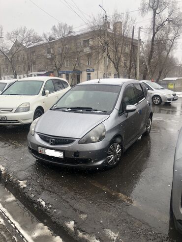 Honda: Honda Fit: 2003 г., 1.5 л, Вариатор, Бензин, Хэтчбэк