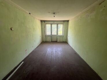сдается квартира боконбаева: 3 комнаты, 58 м², 103 серия, 2 этаж, Старый ремонт