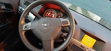 Steering Wheels: VOLAN ASTRA H ODLICAN | Opel polovni delovi Opel astra G, H, J Opel — 2
