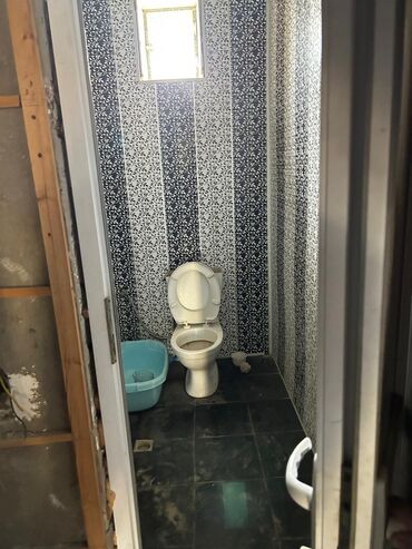 Həyət evləri və villaların satışı: Novxanı 7 otaqlı, 250 kv. m, Orta təmir — 10