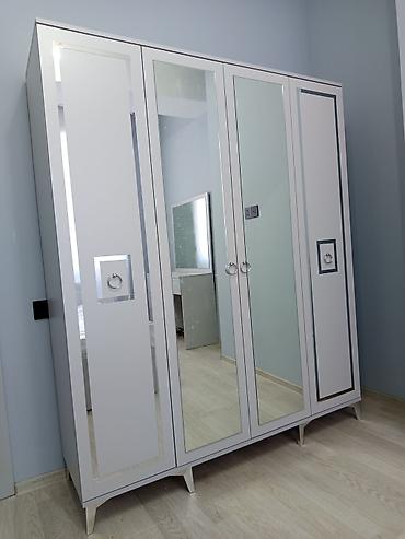 dola: Yeni, 4 qapılı, Güzgülü, Boz, Açılan, Düz dolab — 1