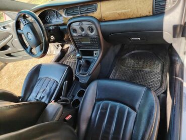 Jaguar: Jaguar X-type: 2 l | 2004 г. 27000 km Hečbek na lalafo.rs — 3 Jaguar: Jaguar X-type: 2 l | 2004 г. 27000 km Hečbek — 3