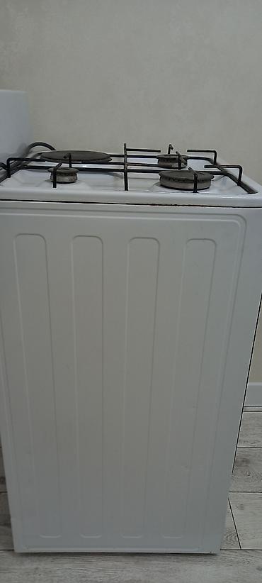 60: Газо-электрическая плита 50×60 см с духовкой. Особенности: - Варочная — 3