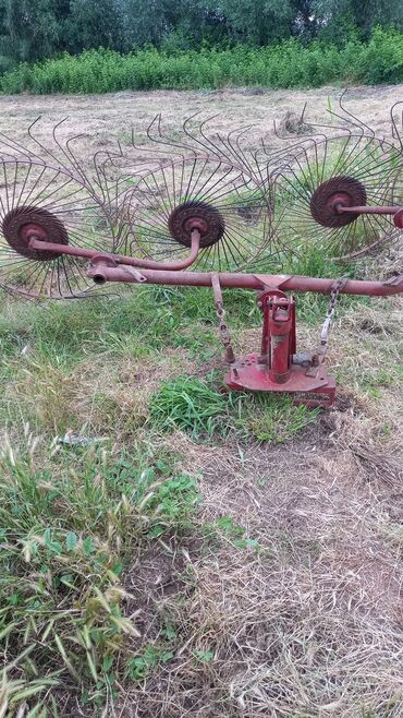 azerbaycanda traktor satisi: Narmal veziyetdedi