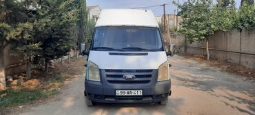Ford Transit: 2.2 л | 2010 г. 420000 км Бус