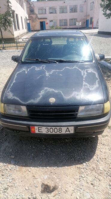 опел вектра б: Opel Vectra: 1992 г., 1.8 л, Механика, Бензин