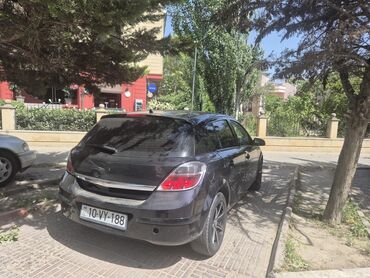 Opel: Opel Astra: 1.4 l | 2009 il 280700 km Hetçbek