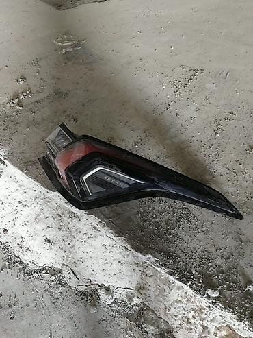 opel vectra ehtiyat hisseleri: Zeekr avtomobili üçün arxa LED stop/fara bloku. Şəkillərdə görünən — 5