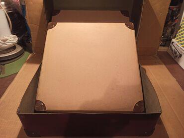 Ostali predmeti za umetnost i kolekcionarstvo: Tri retro kutije od jako tvrdog kartona sa metalnim ojačanjima na na lalafo.rs — 7 Ostali predmeti za umetnost i kolekcionarstvo: Tri retro kutije od jako tvrdog kartona sa metalnim ojačanjima na — 7