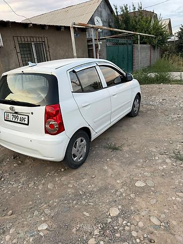 moning: Kia Morning: 2010 г., Бензин, Хэтчбэк — 1
