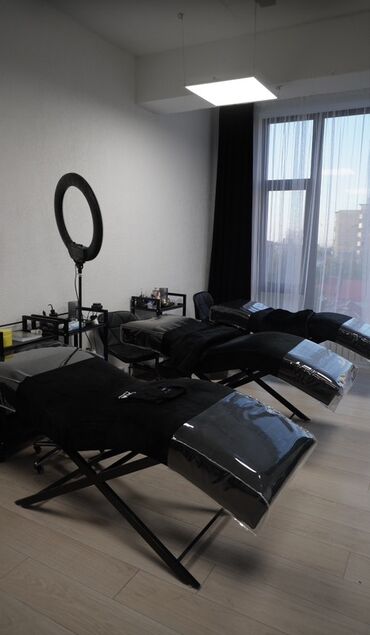 оборудование автомойка: Ижарага берем Салондогу кабинет, 35 кв. м, Каш чебери үчүн, Лешмейкер үчүн