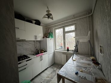 Продажа квартир: 2 комнаты, 40 м², 104 серия, 1 этаж, Косметический ремонт