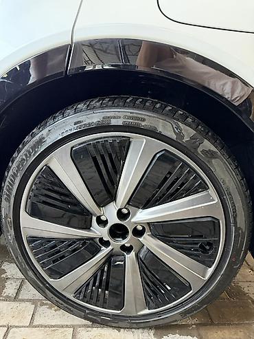 авто телега: Toyota bZ5: 2026 г., 1.5 л, Автомат, Электромобиль, Кроссовер — 4