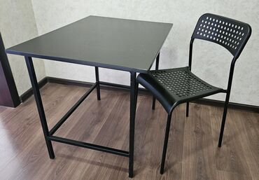 большой угловой компьютерный стол: Компьютерный Стол, цвет - Черный, Б/у