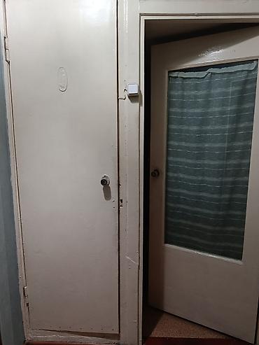 berber mirror second hand: Межкомнатная дверь, Б/у, Со стеклом, Двухстворчатая, Деревянная, Распашная, цвет - Бежевый — 2