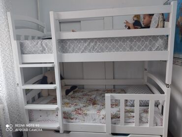 детская кровать с матрасом: Кровать-трансформер, Б/у