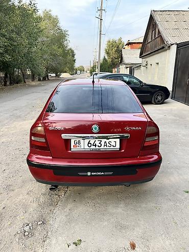 Транспорт: Skoda Octavia: 1997 г., 1.6 л, Механика, Бензин, Седан — 8