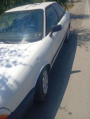 Транспорт: Audi 80: 1986 г., 1.8 л, Механика, Бензин, Седан — 3