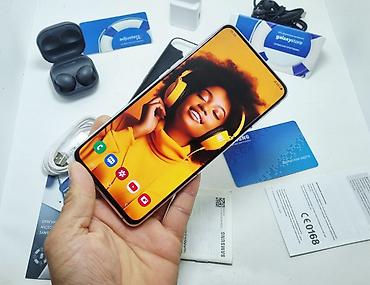 Samsung: Samsung Galaxy A80, Б/у, 256 ГБ, цвет - Белый, 1 SIM, 2 SIM, eSIM — 7