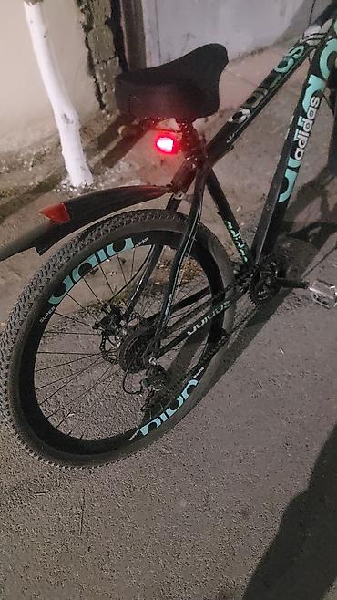 адидас: Arginal adidas hec bir problemi yoxdur 29ljqdur velsebed - Çərçivə — 2