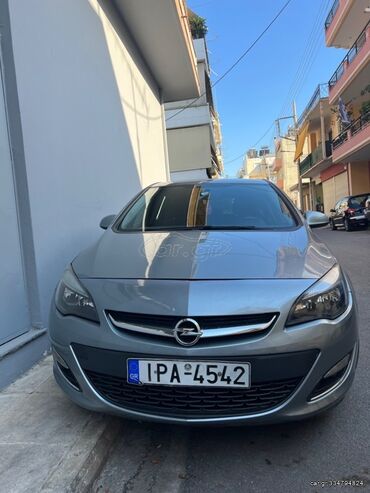 Transport: Opel Astra: 1.3 l | 2013 year | 171550 km. Hatchback