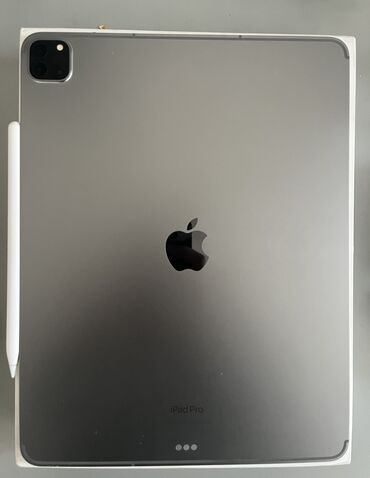 Планшеты: Планшет, Apple, память 256 ГБ, 12" - 13", 5G, Б/у, цвет - Серебристый