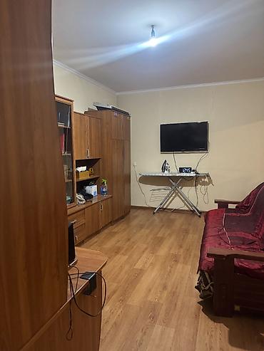 105 с: 1 комната, 35 м², 5 мкр 105 серия, 1 этаж, Свежий ремонт — 6