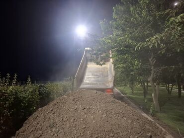 Digər tikinti daşları: Təsvir: - Döküntü torpaq/şevrelənmiş torpaq materialı - Yük maşını ilə — 3